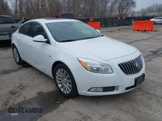 2011 Buick Regal CXL RL4 with VIN W04GS5EC2B1003708, listed as a IAAI auction lot 41724213 with 204,680 mi miles. Bid and sale history available at carsss.com. Image 1.