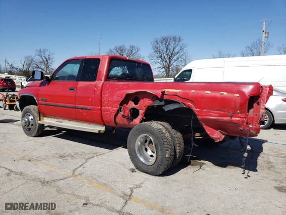 2002 Dodge Ram 3500 with VIN 3B7MF33652M205850, listed as a Copart auction lot 46422945 with NaN miles and Salvage Title. Bid and sale history available at carsss.com. Image 2.