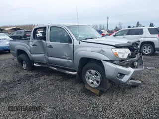 2015 Toyota Tacoma with VIN 3TMLU4EN9FM170098, listed as a IAAI auction lot 41830342 with 130,173 mi miles. Bid and sale history available at carsss.com. Image 1.