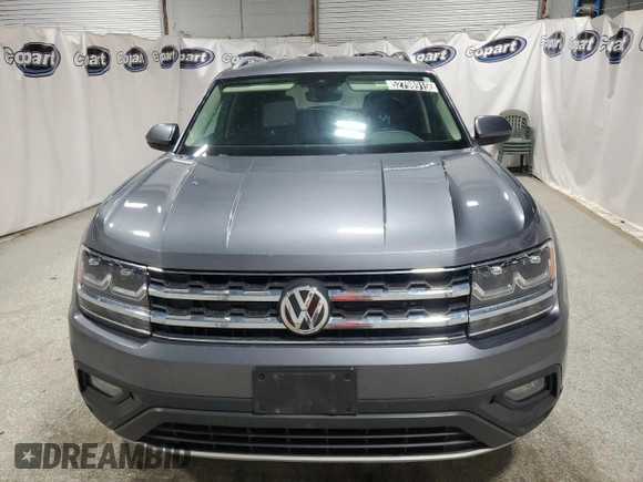 2018 Volkswagen Atlas SE z VIN 1V2LR2CA9JC582181, wystawiony jako Copart lot #52798915 z przebiegiem 89 066 mil mil oraz Czysty tytuł • Clean title. Historia ofert i sprzedaży dostępna na DreamBid. Obrazek 5.