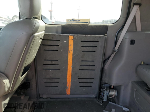 2007 Chevrolet Uplander Cargo z VIN 1GBDV131X7D154400, wystawiony jako Copart lot #48809105 z przebiegiem 74 327 mil mil oraz Szkody całkowita. Historia ofert i sprzedaży dostępna na DreamBid. Obrazek 11.