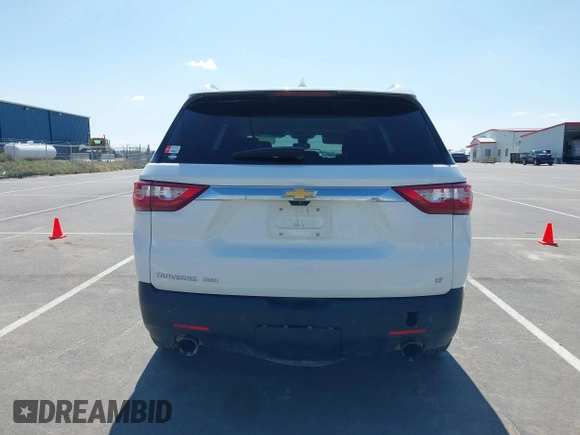 2018 Chevrolet Traverse LT z VIN 1GNEVHKW3JJ125861, wystawiony jako IAAI lot #41876184 z przebiegiem 95 223 mil mil oraz . Historia ofert i sprzedaży dostępna na DreamBid. Obrazek 16.