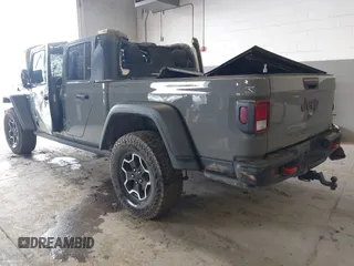 2021 Jeep Gladiator Rubicon с VIN 1C6JJTBG9ML624095, выставлен на аукционе IAAI как лот 42233735 с пробегом 69 042 миль миль и . История ставок и продаж доступна на DreamBid. Изображение 3.