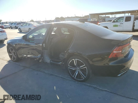 2021 Volvo S60 R-Design with VIN 7JR102FM4MG095686, listed as a Copart auction lot 81770924 with 72,832 mi miles and Salvage Title. Bid and sale history available at carsss.com. Image 2.