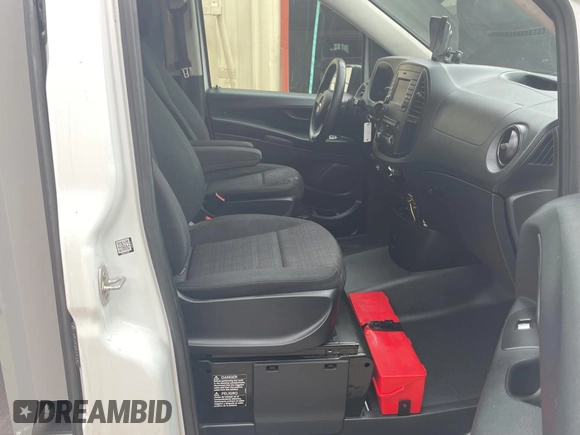 2019 Mercedes-Benz Metris Cargo z VIN WD3PG2EA4K3603939, wystawiony jako Copart lot #78860194 z przebiegiem 120 180 mil mil oraz Tytuł czysty. Historia ofert i sprzedaży dostępna na DreamBid. Obrazek 5.