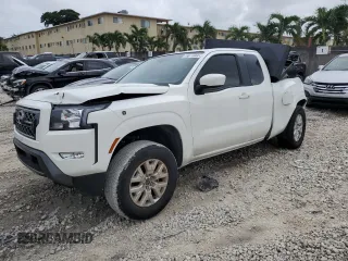 2024 Nissan Frontier S with VIN 1N6ED1CM4RN630731, listed as a Copart auction lot 79677884 with 5,094 mi miles and Salvage Title. Bid and sale history available at carsss.com. Image 1.