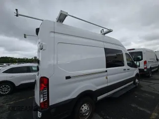 2023 Ford Transit Cargo с VIN 1FTBR2X82PKA60186, выставлен на аукционе IAAI как лот 42573161 с пробегом 47 202 миль миль и . История ставок и продаж доступна на DreamBid. Изображение 20.