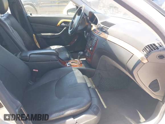 2000 Mercedes-Benz S 320/430/500 with VIN WDBNG70J3YA053038, listed as a IAAI auction lot 42043673 with 133,620 mi miles and . Bid and sale history available at DreamBid. Image 5.