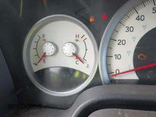 2004 Dodge Durango SLT z VIN 1D4HB48N44F140966, wystawiony jako IAAI lot #42195547 z przebiegiem 261 183 mil mil oraz . Historia ofert i sprzedaży dostępna na DreamBid. Obrazek 7.
