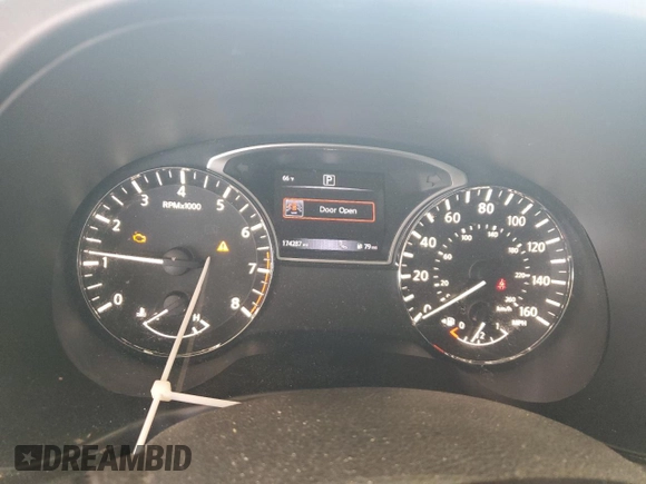 2016 Nissan Pathfinder S with VIN 5N1AR2MN9GC663650, listed as a Copart auction lot 52812415 with 174,287 mi miles and Salvage title. Bid and sale history available at DreamBid. Image 9.