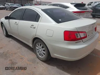 2009 Mitsubishi Galant ES z VIN 4A3AB36F69E027907, wystawiony jako IAAI lot #42234466 z przebiegiem 167 466 mil mil oraz . Historia ofert i sprzedaży dostępna na DreamBid. Obrazek 3.