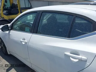 2020 Nissan Sentra SV z VIN 3N1AB8CV6LY217702, wystawiony jako IAAI lot #42151477 z przebiegiem 45 109 mil mil oraz . Historia ofert i sprzedaży dostępna na DreamBid. Obrazek 15.