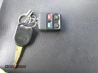 2007 Ford Mustang GT Deluxe с VIN 1ZVFT82H075309397, выставлен на аукционе IAAI как лот 42197424 с пробегом 279 403 миль миль и . История ставок и продаж доступна на DreamBid. Изображение 11.