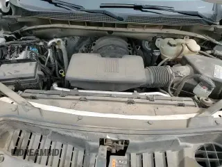 2021 Chevrolet Tahoe RST z VIN 1GNSCRKD2MR300815, wystawiony jako Copart lot #54973455 z przebiegiem 92 363 mil mil oraz Szkoda całkowita • Salvage title. Historia ofert i sprzedaży dostępna na DreamBid. Obrazek 14.