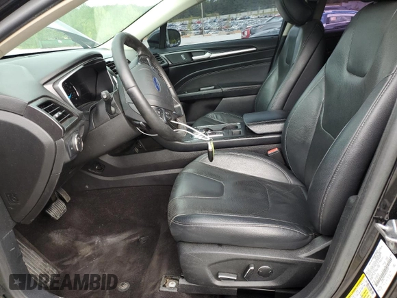 2019 Ford Fusion Titanium with VIN 3FA6P0D95KR184147, listed as a Copart auction lot 52968885 with 122,170 mi miles and Clean Title. Bid and sale history available at carsss.com. Image 7.