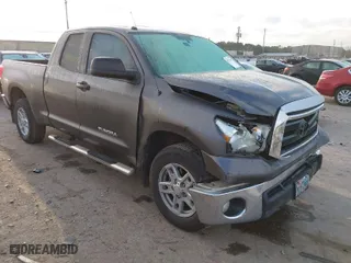 2012 Toyota Tundra 2WD Truck with VIN 5TFRM5F13CX050458, listed as a IAAI auction lot 41776343 with 218,511 mi miles. Bid and sale history available at carsss.com. Image 1.