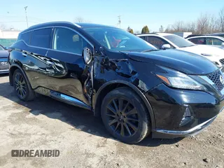 2023 Nissan Murano SL z VIN 5N1AZ2CS9PC104672, wystawiony jako IAAI lot #41697937 z przebiegiem 135 285 mil mil oraz . Historia ofert i sprzedaży dostępna na DreamBid. Obrazek 6.