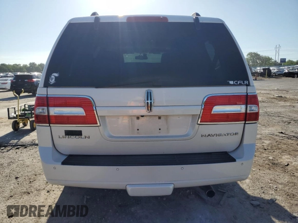 2012 Lincoln Navigator z VIN 5LMJJ2H57CEL08358, wystawiony jako Copart lot #56099615 z przebiegiem 226 170 mil mil oraz Szkoda całkowita • Salvage title. Historia ofert i sprzedaży dostępna na DreamBid. Obrazek 6.