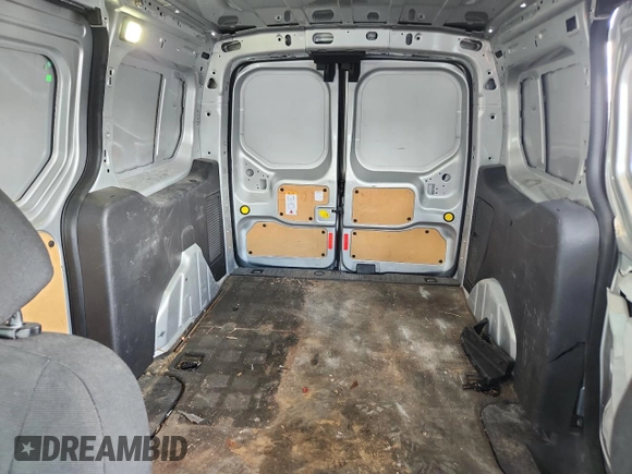 2015 Ford Transit Connect XL с VIN NM0LS7E72F1221749, выставлен на аукционе Copart как лот 61209575 с пробегом 107 085 миль миль и Списание • Salvage title. История ставок и продаж доступна на DreamBid. Изображение 10.