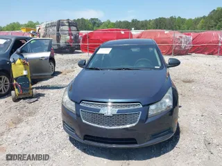 2014 Chevrolet Cruze LS with VIN 1G1PA5SH9E7292511, listed as a IAAI auction lot 42082969 with 187,914 mi miles. Bid and sale history available at carsss.com. Image 6.