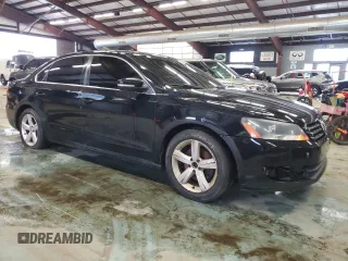 2013 Volkswagen Passat SE with VIN 1VWBH7A35DC010723, listed as a Copart auction lot 44300785 with 170,942 mi miles and Clean Title. Bid and sale history available at carsss.com. Image 4.