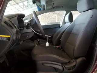 2018 Kia Forte S with VIN 3KPFL4A75JE233630, listed as a Copart auction lot 50264375 with 174,937 mi miles and Clean Title. Bid and sale history available at carsss.com. Image 7.