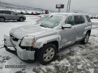 2010 GMC Terrain SLE-1 z VIN 2CTALBEW9A6260351, wystawiony jako Copart lot #86470194 z przebiegiem 46 906 mil mil oraz Szkoda całkowita • Salvage title. Historia ofert i sprzedaży dostępna na DreamBid. Obrazek 1.