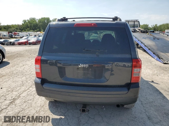 2014 Jeep Patriot Altitude with VIN 1C4NJPBA0ED552471, listed as a Copart auction lot 68927804 with 161,570 mi miles and Salvage Title. Bid and sale history available at DreamBid. Image 6.
