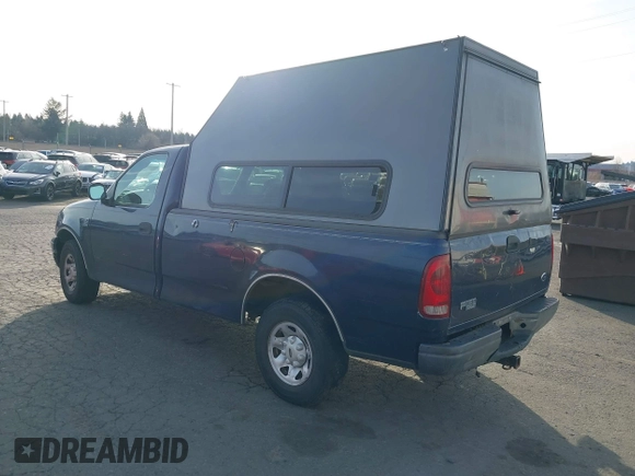 2002 Ford F-150 XL z VIN 1FTPF17LX2NB05475, wystawiony jako IAAI lot #41389549 z przebiegiem Nie podano mil oraz . Historia ofert i sprzedaży dostępna na DreamBid. Obrazek 3.