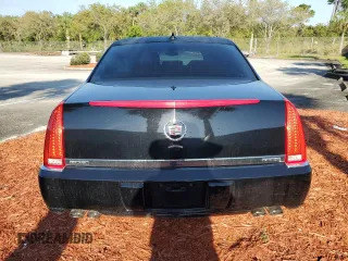 2011 Cadillac DTS Professional Limousine with VIN 1GE7K9C62BU600079, listed as a Copart auction lot 47051225 with 52,328 mi miles and Clean Title. Bid and sale history available at DreamBid. Image 6.