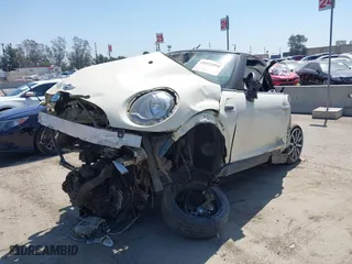 2017 MINI Convertible Cooper with VIN WMWWG5C31H3C99176, listed as a IAAI auction lot 29272896 with 23,200 mi miles. Bid and sale history available at carsss.com. Image 17.