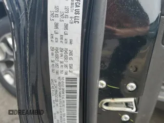 2019 Jeep Cherokee Trailhawk z VIN 1C4PJMBXXKD471338, wystawiony jako Copart lot #59880765 z przebiegiem 59 546 mil mil oraz Szkoda całkowita • Salvage title. Historia ofert i sprzedaży dostępna na DreamBid. Obrazek 13.