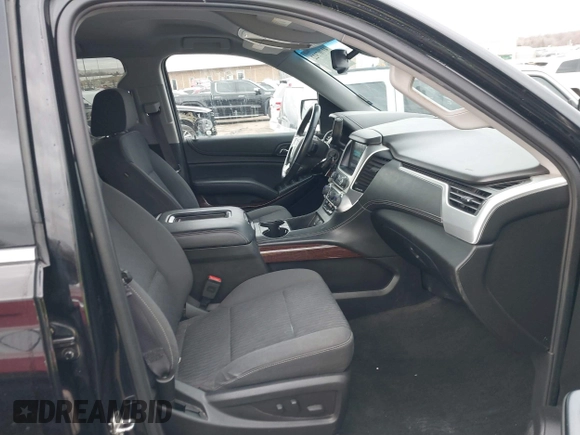 2017 GMC Yukon SLE with VIN 1GKS2AKC0HR136012, listed as a IAAI auction lot 41707322 with 81,821 mi miles. Bid and sale history available at carsss.com. Image 5.