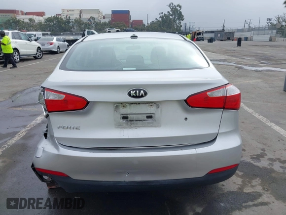 2014 Kia Forte LX with VIN KNAFK4A6XE5252182, listed as a IAAI auction lot 41809127 with 1 mi miles. Bid and sale history available at carsss.com. Image 15.