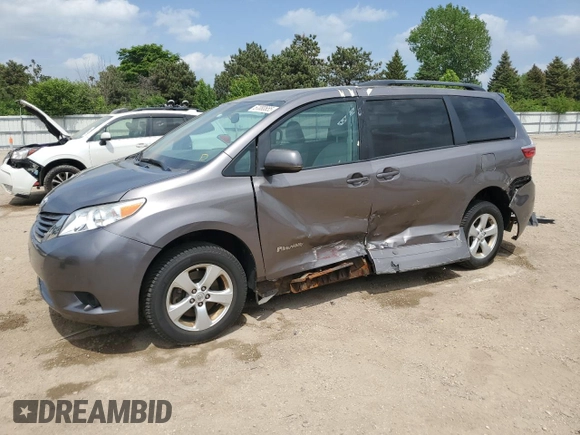 2016 Toyota Sienna LE AAS с VIN 5TDKK3DC7GS763990, выставлен на аукционе Copart как лот 57080655 с пробегом 74 036 миль миль и Списание • Salvage title. История ставок и продаж доступна на DreamBid. Изображение 1.