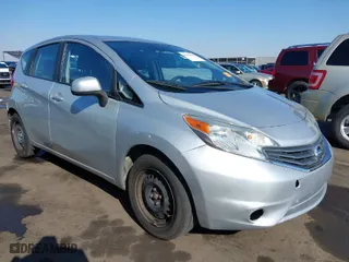 2015 Nissan Versa Note S with VIN 3N1CE2CPXFL391417, listed as a IAAI auction lot 41465498 with 101,573 mi miles. Bid and sale history available at carsss.com. Image 1.