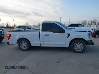 2022 Ford F-150 XL with VIN 1FTMF1C5XNKE03962, listed as a IAAI auction lot 41597950 with 28,296 mi miles. Bid and sale history available at carsss.com. Image 13.