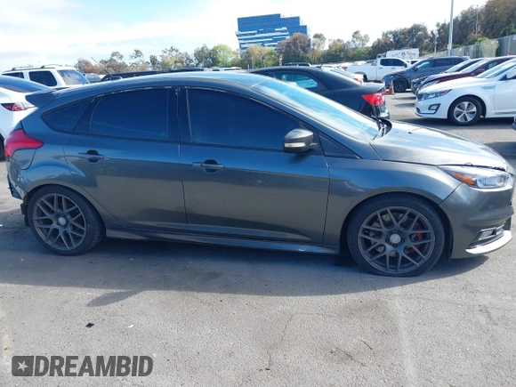 2017 Ford Focus ST with VIN 1FADP3L93HL348951, listed as a IAAI auction lot 41909521 with 88,158 mi miles and . Bid and sale history available at carsss.com. Image 14.