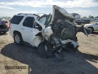 2013 GMC Yukon SLE with VIN 1GKS1AE03DR191410, listed as a Copart auction lot 48658234 with 121,572 mi miles and Salvage Title. Bid and sale history available at carsss.com. Image 4.