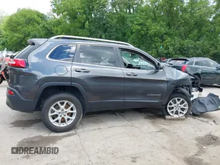 2016 Jeep Cherokee Latitude с VIN 1C4PJMCS3GW118356, выставлен на аукционе IAAI как лот 42342091 с пробегом 143 726 миль миль и . История ставок и продаж доступна на DreamBid. Изображение 13.