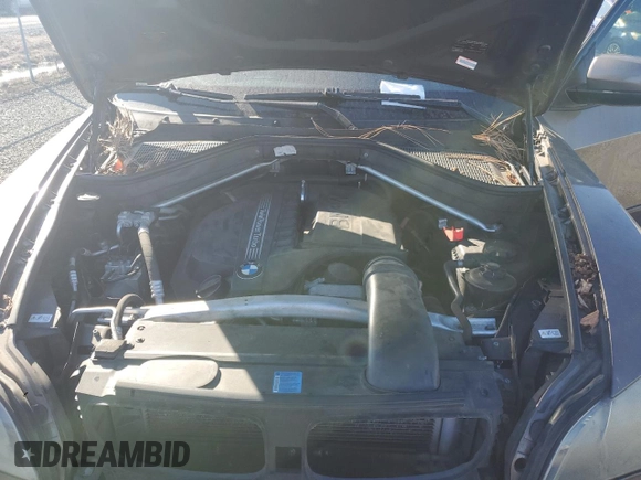 2011 BMW X5 35i with VIN 5UXZV4C57BL400693, listed as a Copart auction lot 46547685 with 127,266 mi miles and Salvage Title. Bid and sale history available at carsss.com. Image 13.