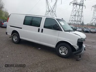 2021 Chevrolet Express Cargo Van with VIN 1GCWGAFP0M1198014, listed as a IAAI auction lot 41844897 with 57,993 mi miles. Bid and sale history available at carsss.com. Image 1.