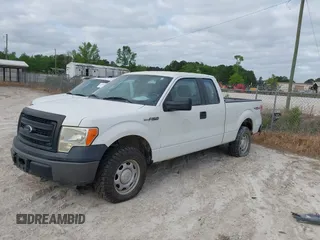 2013 Ford F-150 XL with VIN 1FTFX1EF5DKD65924, listed as a IAAI auction lot 42088693 with 58,714 mi miles and . Bid and sale history available at carsss.com. Image 17.