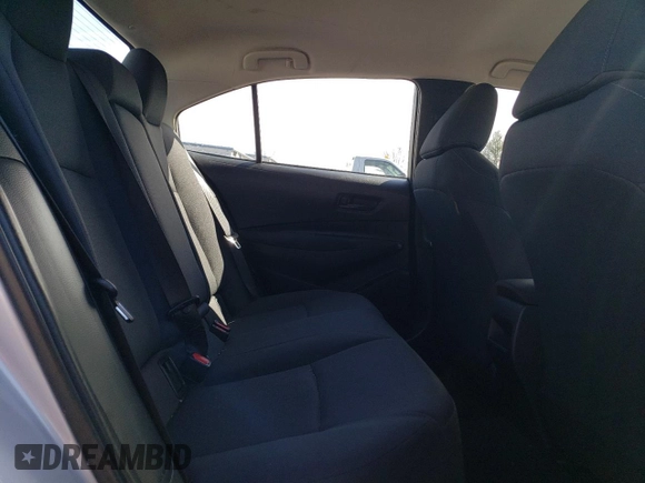 2022 Toyota Corolla LE with VIN 5YFEPMAE0NP305904, listed as a Copart auction lot 45330755 with 37,290 mi miles and Salvage Title. Bid and sale history available at carsss.com. Image 10.