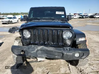 2022 Jeep Wrangler Unlimited Sport with VIN 1C4HJXDG4NW206622, listed as a Copart auction lot 47971005 with 62,240 mi miles and Salvage Title. Bid and sale history available at DreamBid. Image 5.