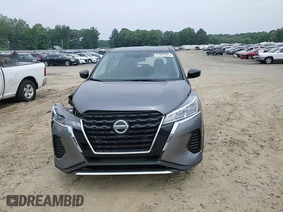 2021 Nissan Kicks S z VIN 3N1CP5BV7ML565422, wystawiony jako Copart lot #57024525 z przebiegiem 46 747 mil mil oraz Szkoda całkowita • Salvage title. Historia ofert i sprzedaży dostępna na DreamBid. Obrazek 13.