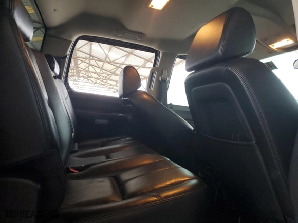 2007 Chevrolet Silverado 1500 LTZ with VIN 2GCEK133271633805, listed as a Copart auction lot 44449535 with 160,067 mi miles and Salvage Title. Bid and sale history available at carsss.com. Image 10.