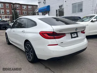 2018 BMW 6 Series 640i xDrive with VIN WBAJV6C52JBK07251, listed as a Copart auction lot 44818483 with 35,100 mi miles. Bid and sale history available at carsss.com. Image 3.