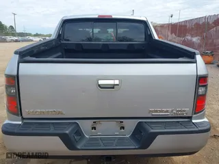 2014 Honda Ridgeline SE with VIN 5FPYK1F62EB013329, listed as a IAAI auction lot 41876728 with 127,014 mi miles. Bid and sale history available at carsss.com. Image 16.