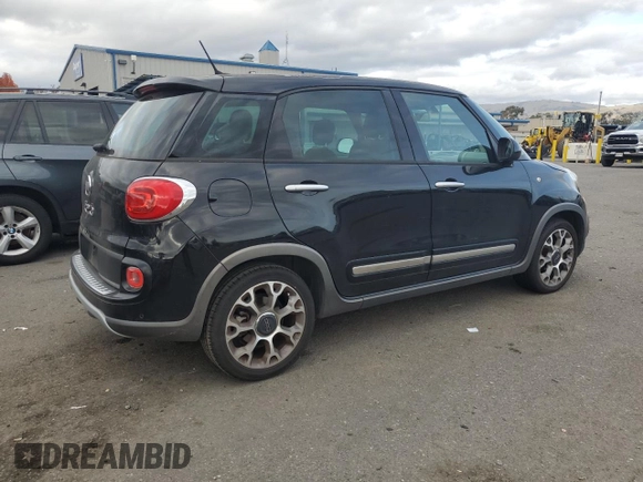 2014 FIAT 500L Trekking with VIN ZFBCFADH5EZ015259, listed as a Copart auction lot 86390284 with 83,607 mi miles and Salvage Title. Bid and sale history available at DreamBid. Image 3.